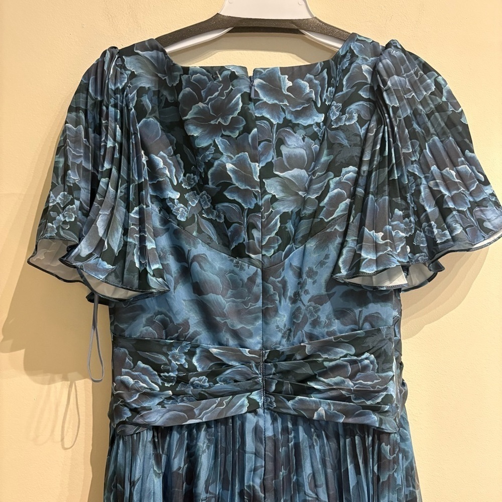 THEIA Mabella Blue Floral Pleated Satin Twist A-Line Gown Flutter NWT 2 - Picture 8 of 12
